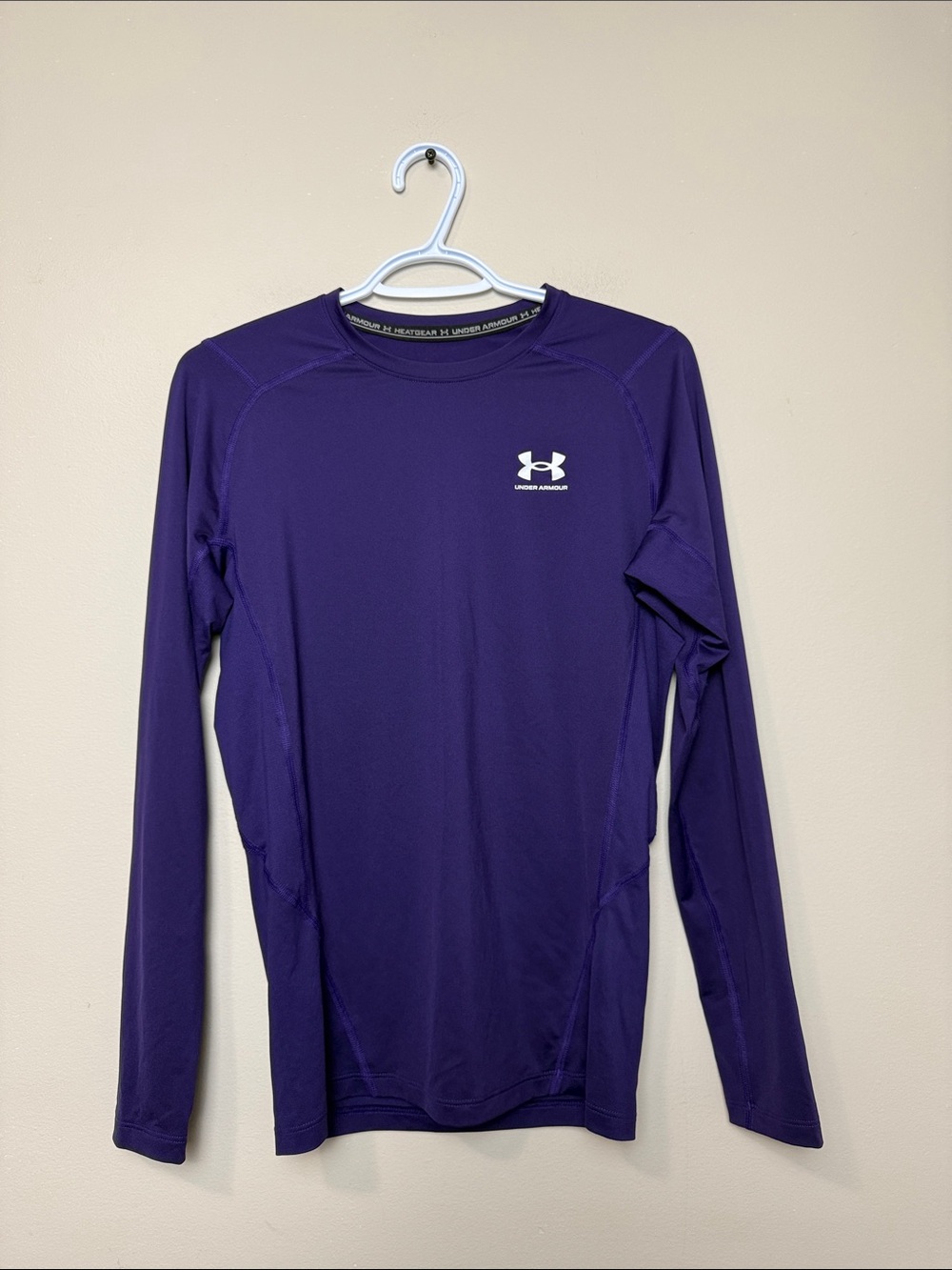 Under Armour Heat Compression Long Sleeve Performance Shirt - Purple size L